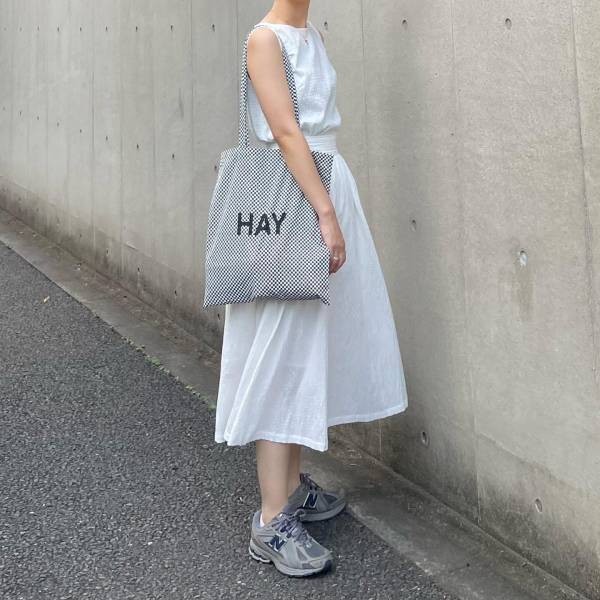 組み合わせ最強！ 夏に試したい【夏コーデカラーチャート】