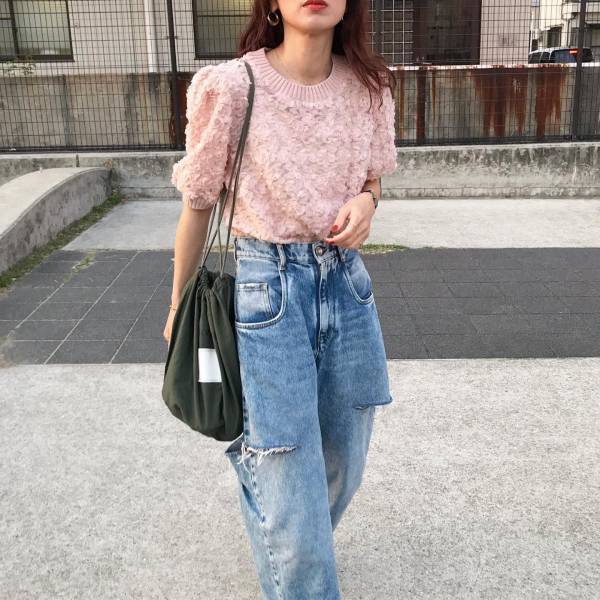 夏は甘めトップスが正解♡【フリルトップス】で作る「夏の愛されコーデ」って？