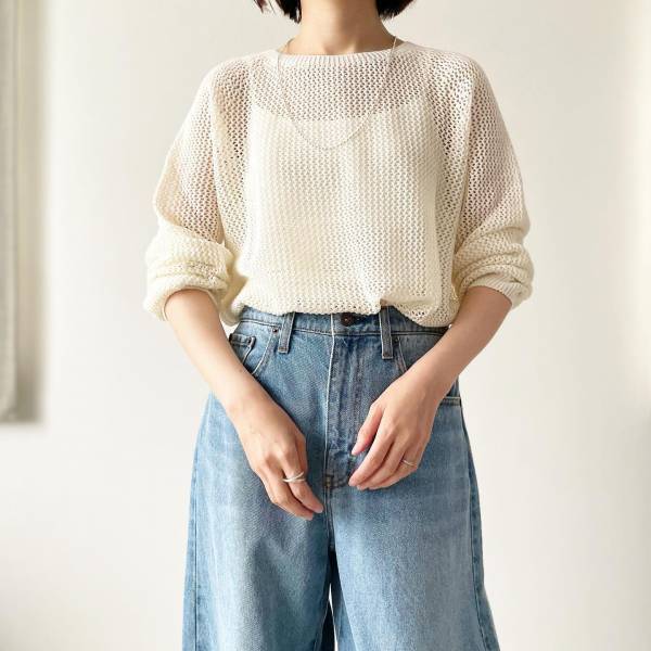 頼む！完売しないでッ！【ユニクロ】上品さ際立つ♡「メッシュトップス」