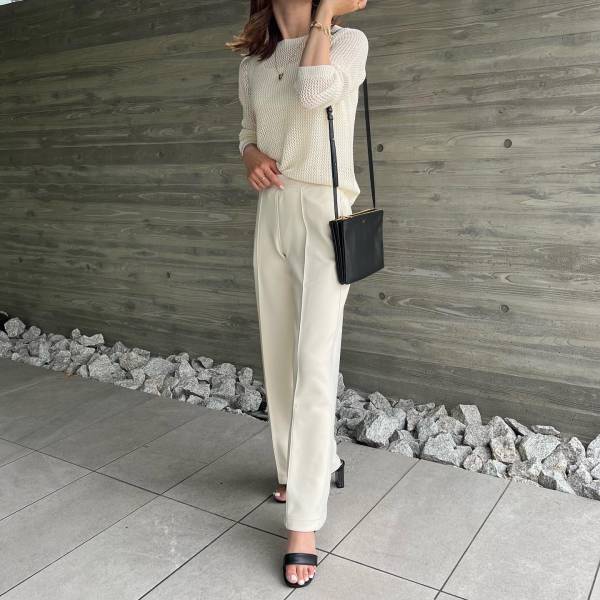 頼む！完売しないでッ！【ユニクロ】上品さ際立つ♡「メッシュトップス」