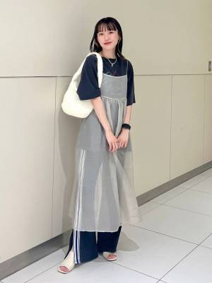 えっ！ セール中だって！！【ローリーズファーム】色・デザイン◎「ぽこぽこバッグ」