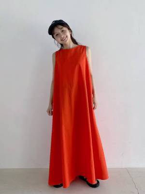 めっちゃタイプかも♡【ローリーズファーム】暑い日もサラッと快適！「ノースリワンピ」