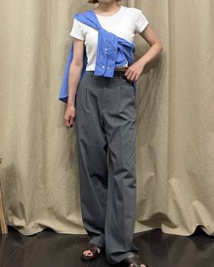 こりゃ頼れる…！着回しの幅スゴッ！【ユニクロ】夏の救世主！『コットンシャツ』はロングシーズン使えちゃう