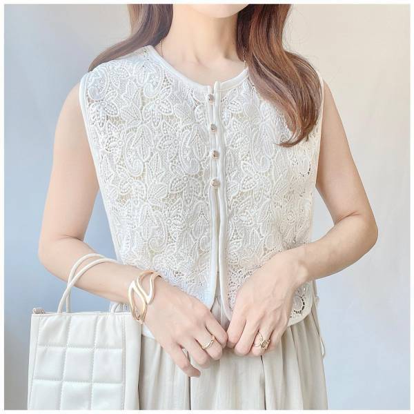 「デザインがツボ」で「沼」♡「たまりません」【しまむら】「とにかく可愛い」と好評！”ホワイト系トップス”4選