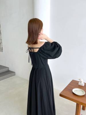 華奢見えも叶うかも♡ 【Heather】ボリューム袖が可愛い「2WAYワンピース」