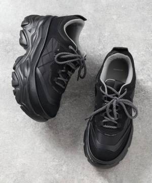 今年もやっぱりコレ！一足は持っておきたい【厚底スニーカー】