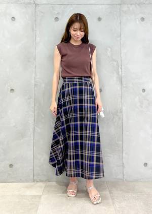 とにかく可愛いッ♡♡ 【ROPÉ PICNIC】オンオフOK◎「主役級チェックスカート」