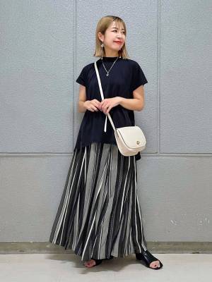 ★4.8の高評価！！【グローバルワーク】汗ばむ季節も快適に♡「ハイネックTシャツ」