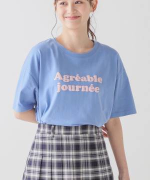 1,000円以下って本当！？【ハニーズ】コスパ最高◎ 何枚もGETしたい「ロゴTシャツ」