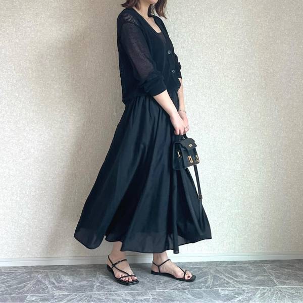 頼む！ 完売しないで（泣）【GU】大人っぽ可愛い♡「ロングスカート」