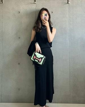 頼む！ 完売しないで（泣）【GU】大人っぽ可愛い♡「ロングスカート」