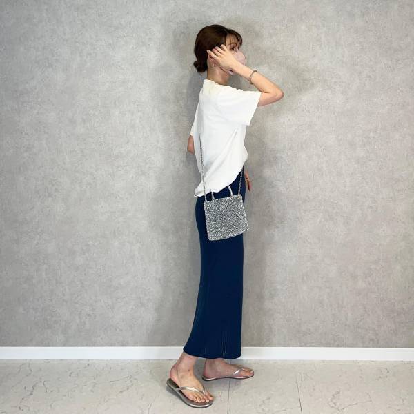 夏の足元は、オンオフ使える【トングサンダル】で決まり！