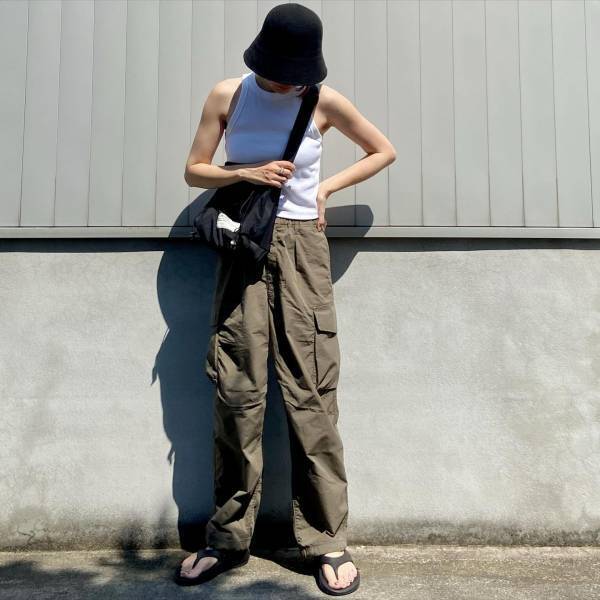 「活躍」すること間違いなしっ！！【ユニクロ】綺麗めコーデに使える”ボトムス”まとめ