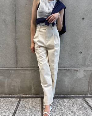 「活躍」すること間違いなしっ！！【ユニクロ】綺麗めコーデに使える”ボトムス”まとめ