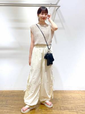 今季、取り入れたい！コーデがキュッと引き締まる【ドロストアイテム】