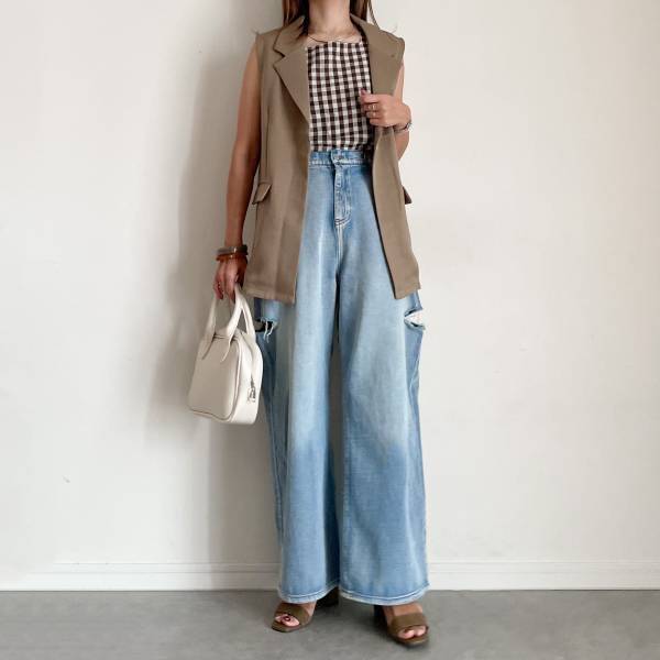 《バズり》アイテムは【しまむら】で！！”サイドカットデニム”で今っぽコーデ3選♡