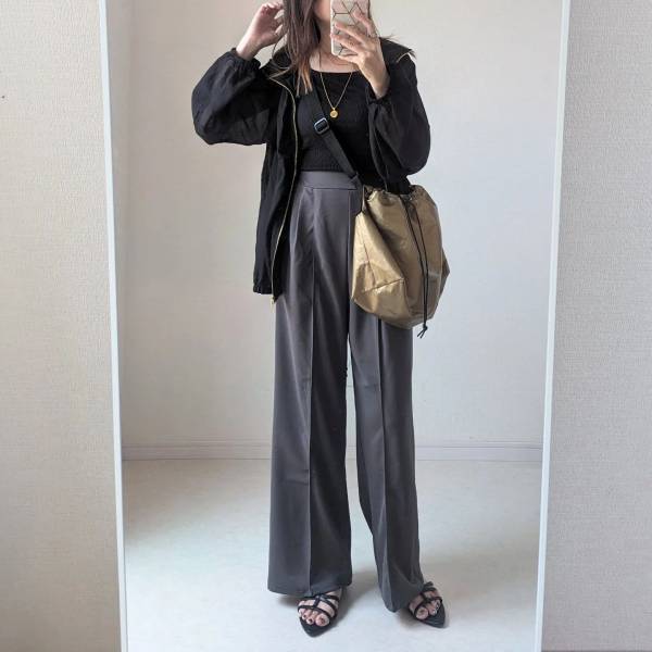 『1089円』って信じられない…！【しまむら】「サラッと着られて」超快適！！”激安アイテム”が最強