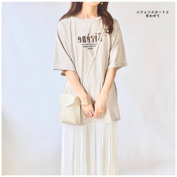 「可愛くて一目惚れ」♡【しまむら】カジュアルにもきれいめにも◎「万能ロゴT」