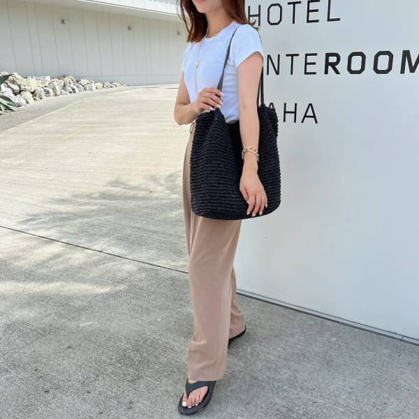 こなれ感ハンパない♡【ユニクロ】オシャレさんが着る「白Tコーデ」って？