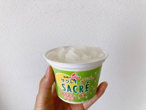 《限定》の「ゆず味かき氷」は「ストック必須」？！【ファミリーマート】”サクレゆず”は「フレッシュな味わい」です！！