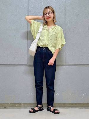 何枚でも欲しい！！【グローバルワーク】二の腕カバーもばっちり◎「半袖ブラウス」