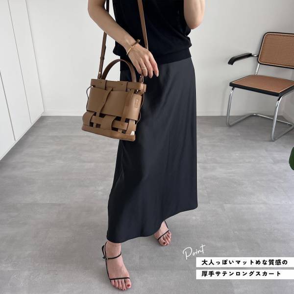 今すぐ【GU】に急いで！！ 高見えがすんごい♡ 噂の「サテンアイテム」って？