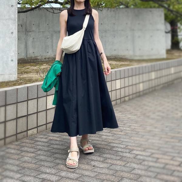 こりゃあ即決だわ♡【GU】プチプラでありがたい！ 大人可愛い「ロングワンピ」