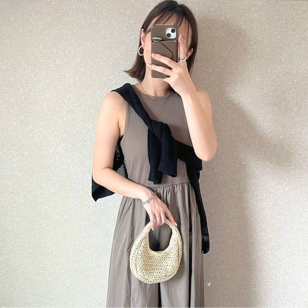 こりゃあ即決だわ♡【GU】プチプラでありがたい！ 大人可愛い「ロングワンピ」