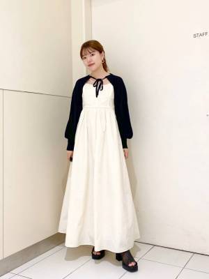 色気ムンムンじゃん♡【Heather】後ろ姿も抜かりナシ！「最旬キャミワンピ」