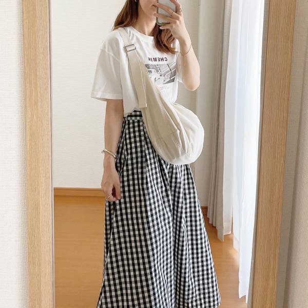 UVカット機能付き♡【ハニーズ】ロゴ・お洒落フォトが可愛い♡「プリントTシャツ」