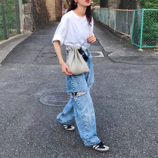 一枚は買うべしッ！【ユニクロ 】だぼっと感が可愛い！「メンズTシャツ」