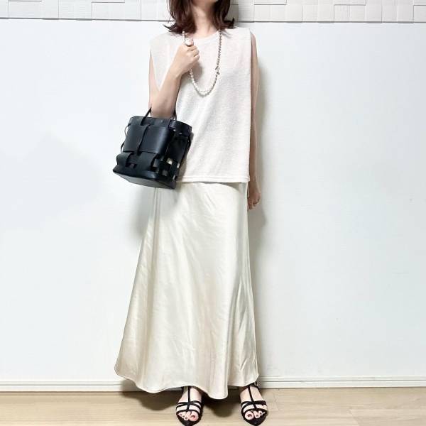 「ずっと欲しかった！！」【GU】オシャレさんも大歓喜♡「褒められスカート」