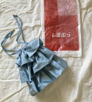 《水色》が「乙女心をくすぐる」可愛さ♡♡【しまむら】「優秀」すぎる”巾着ポーチ”