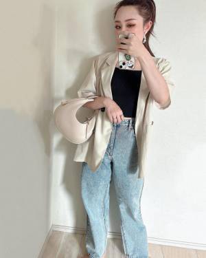 「とりあえず一本履いて即決」からの「お取り寄せ」！【しまむら】何に合わせても「優勝」な“神デニム”特集