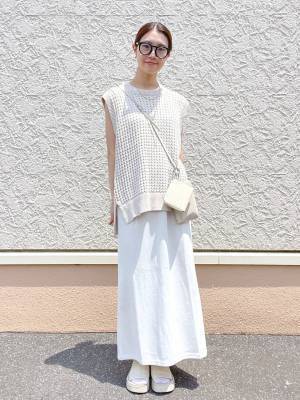 今すぐ【ローリーズファーム】走りたいッ！！ 大人シンプルで使いやすい◎「ノースリワンピ」