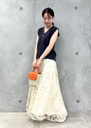 この可愛さはレベチです♡【ROPÉ PICNIC】イイ女感、ハンパないって！「女優級スカート」