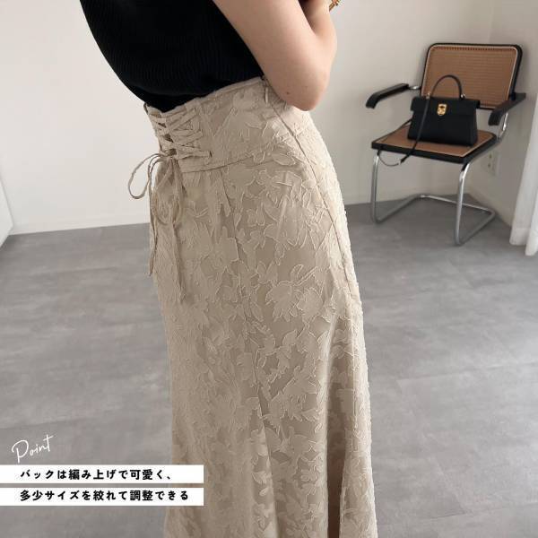 「このお値段でいいの！？」【GU】色気ムンムン♡ SNSで話題の「激かわスカート」