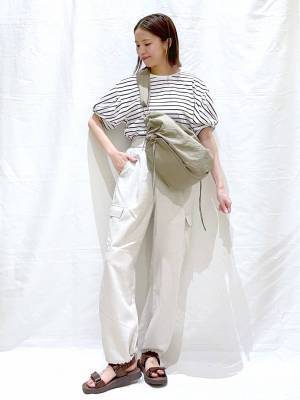 買う以外ない！！【グローバルワーク】ぽわんとした袖が可愛い♡「主役級トップス」