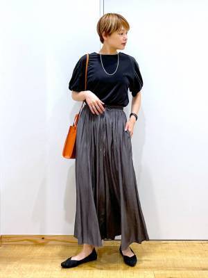 買う以外ない！！【グローバルワーク】ぽわんとした袖が可愛い♡「主役級トップス」