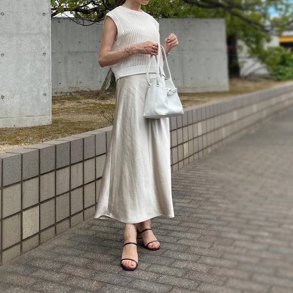 最強に可愛い！！【GU】見かけたら買うべき！「メッシュセーター」