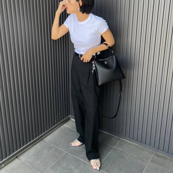 〈1着はゲットすべき！〉【ユニクロ】高見えハンパない！「注目トップス」