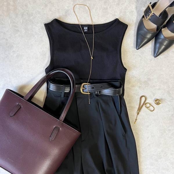 〈1着はゲットすべき！〉【ユニクロ】高見えハンパない！「注目トップス」