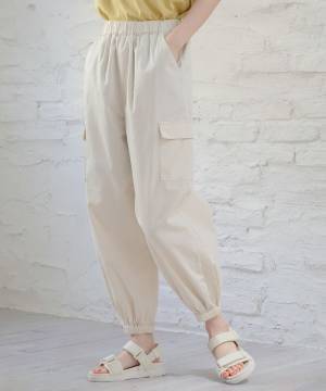 「脚長効果」抜群すぎないっ？！【ハニーズ】「トレンド感」満載の”カーゴボトムス”