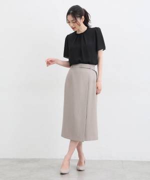 これが【ハニーズ】の本気かッ！！ オンオフ問わず使える♡ 毎日でも着たい「上品ブラウス」