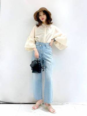 か、可愛い！！【ローリーズファーム】コーデに甘さを加える♡「フリルトップス」