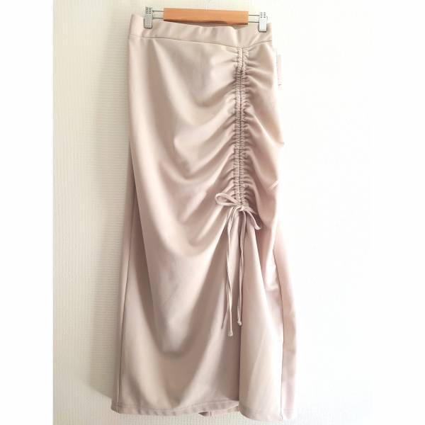 「安くてかわいい」の見つけた♡【しまむら】「驚き」の＜1089円＞”シャーリングナロースカート”が可愛すぎる♡