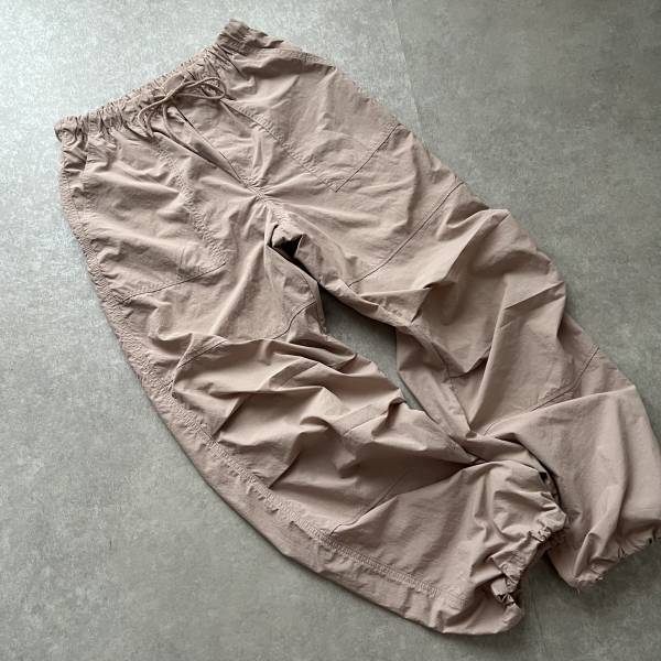 即完売した”楽かわボトムス”を「再入荷でゲット」！【GU】今年大注目！”トレンドボトムス”が可愛すぎる