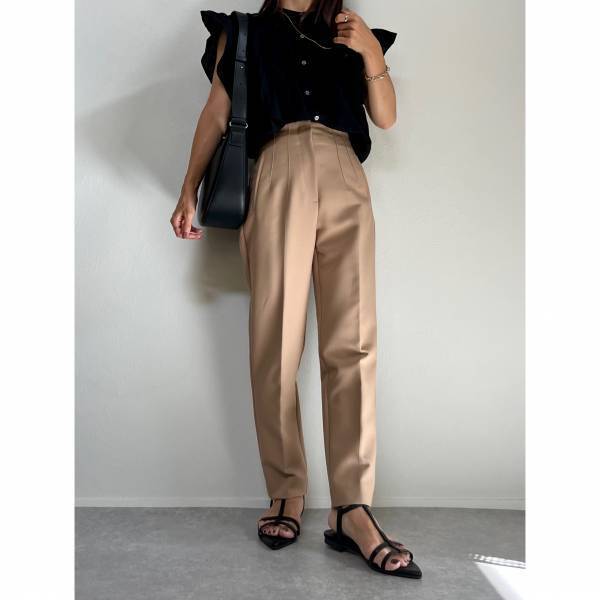 どんな服にも「合わせやすい」と超好評！！【ユニクロ・GU・ZARA】《相性抜群》“ブラック＆ベージュ”コーデ