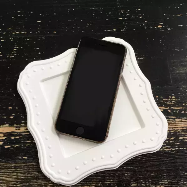 「ちょっとした」ひと手間で「オシャレ」に…？！【セリア】《多用途》に使える”ディスプレイフレーム”