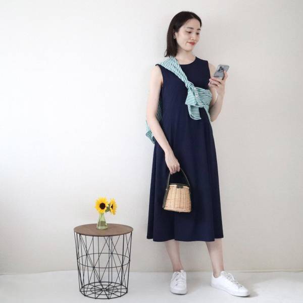 こりゃ、バズるの納得ッ！！【ユニクロ 】美人見えハンパない♡「上品ワンピ」